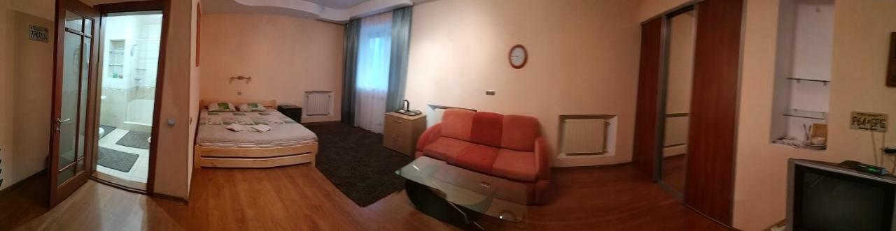 Отель Хата دنيبروبيتروفسك المظهر الخارجي الصورة